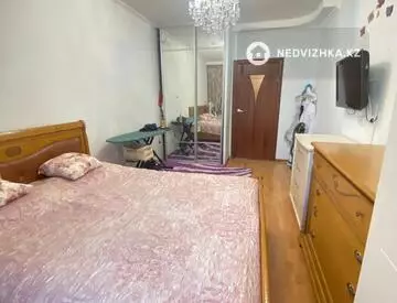 3-комнатная квартира, этаж 8 из 9, 117 м²