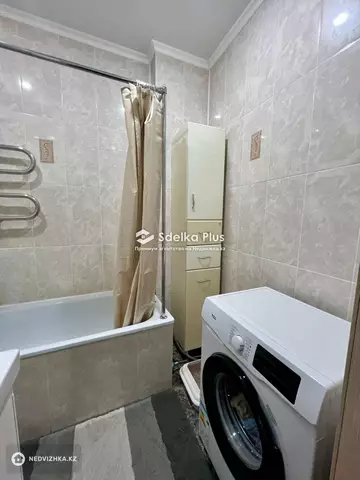 2-комнатная квартира, этаж 4 из 23, 54 м²