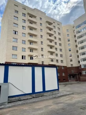 3-комнатная квартира, этаж 9 из 10, 100 м²