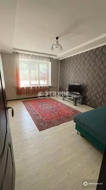 2-комнатная квартира, этаж 1 из 5, 53 м²