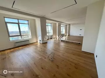 3-комнатная квартира, этаж 21 из 21, 160 м²