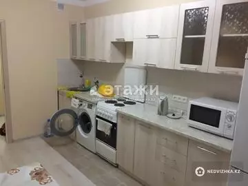 1-комнатная квартира, этаж 3 из 10, 46 м²