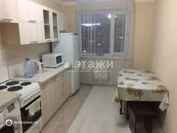 1-комнатная квартира, этаж 3 из 10, 46 м²