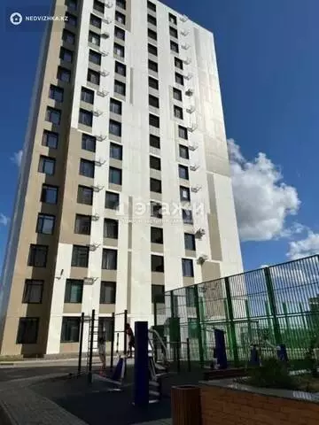 2-комнатная квартира, этаж 7 из 17, 42 м²
