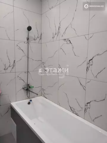 1-комнатная квартира, этаж 2 из 12, 37 м²