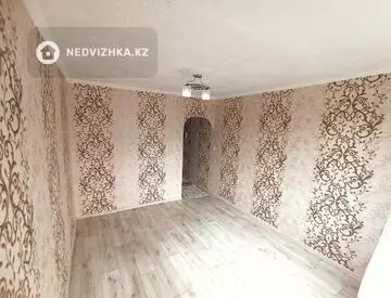 1-комнатная квартира, этаж 4 из 4, 17 м²