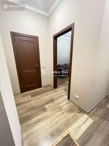 1-комнатная квартира, этаж 15 из 19, 39 м²