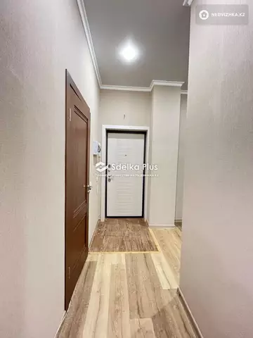 1-комнатная квартира, этаж 15 из 19, 39 м²