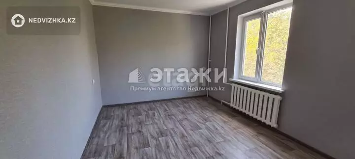 55.5 м², 3-комнатная квартира, этаж 3 из 5, 56 м², изображение - 1