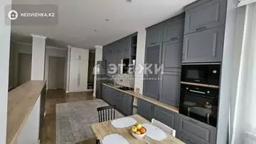 3-комнатная квартира, этаж 2 из 3, 105 м²