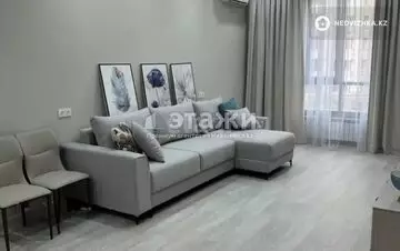 2-комнатная квартира, этаж 6 из 16, 62 м², на длительный срок