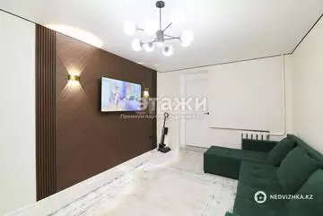 4-комнатная квартира, этаж 1 из 5, 65 м²