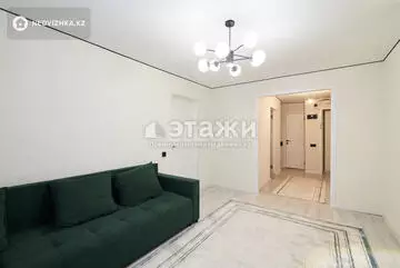 4-комнатная квартира, этаж 1 из 5, 65 м²