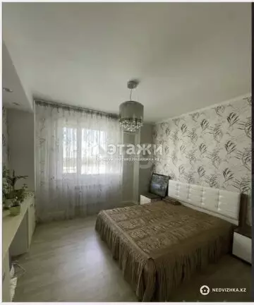 4-комнатная квартира, этаж 6 из 14, 107 м²