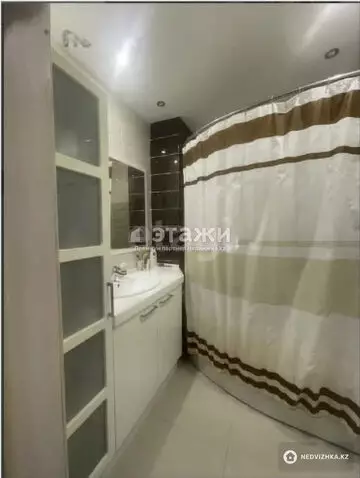 4-комнатная квартира, этаж 6 из 14, 107 м²