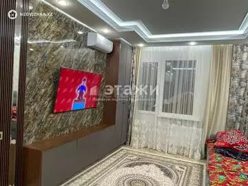 2-комнатная квартира, этаж 8 из 12, 64 м²