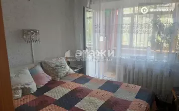 4-комнатная квартира, этаж 3 из 5, 64 м²