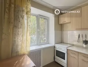 1-комнатная квартира, этаж 2 из 4, 32 м²