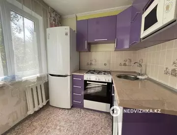 2-комнатная квартира, этаж 3 из 4, 44 м², на длительный срок