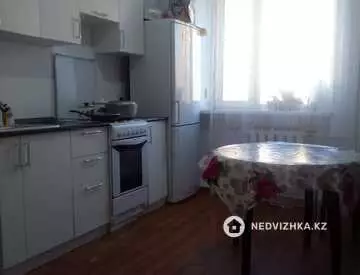 1-комнатная квартира, этаж 2 из 5, 28 м²