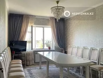 2-комнатная квартира, этаж 2 из 5, 55 м²