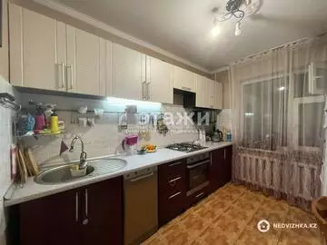 87.8 м², 4-комнатная квартира, этаж 3 из 5, 88 м², изображение - 2