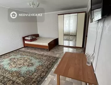 1-комнатная квартира, этаж 7 из 9, 40 м²