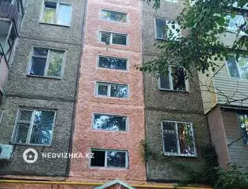 2-комнатная квартира, этаж 4 из 5, 45 м²