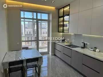 3-комнатная квартира, этаж 9 из 10, 113 м²