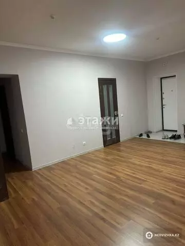 4-комнатная квартира, этаж 10 из 16, 113 м²