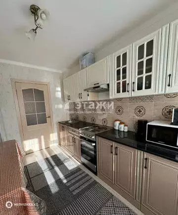 2-комнатная квартира, этаж 4 из 9, 59 м²