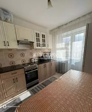 2-комнатная квартира, этаж 4 из 9, 59 м²
