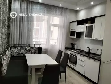 2-комнатная квартира, 70 м², на длительный срок