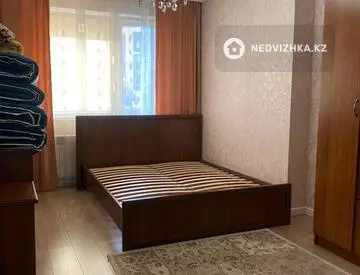 4-комнатная квартира, этаж 2 из 7, 103 м²