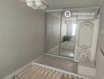 2-комнатная квартира, этаж 3 из 5, 53 м², на длительный срок