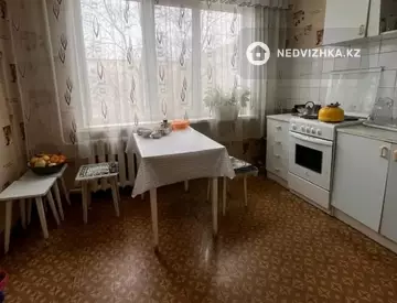 4-комнатная квартира, 80 м²