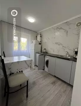 1-комнатная квартира, этаж 4 из 4, 32 м², посуточно