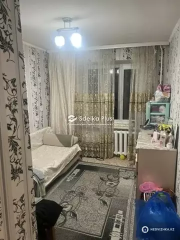 3-комнатная квартира, этаж 4 из 6, 61 м²