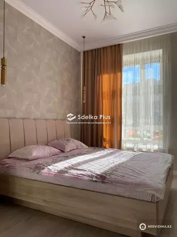 3-комнатная квартира, этаж 2 из 12, 90 м²