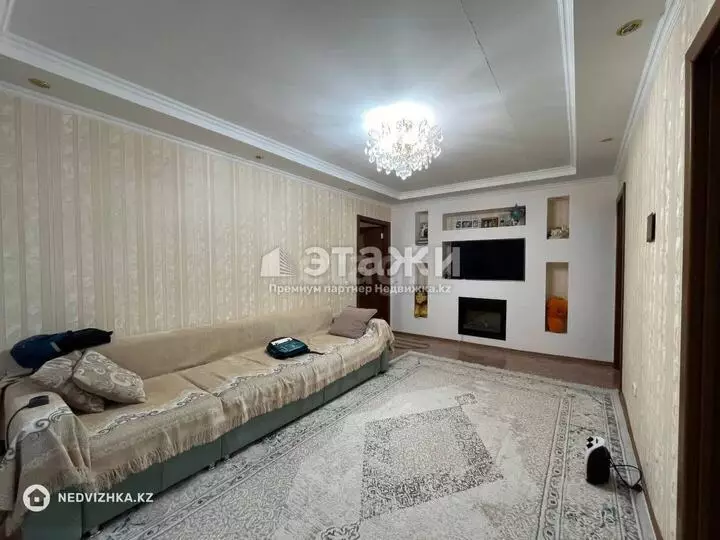 62.3 м², 3-комнатная квартира, этаж 3 из 5, 62 м², изображение - 1