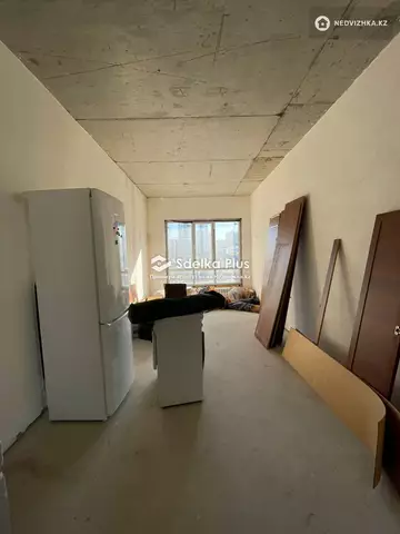 2-комнатная квартира, этаж 4 из 14, 55 м²