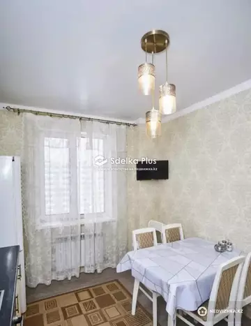 3-комнатная квартира, этаж 8 из 15, 83 м²