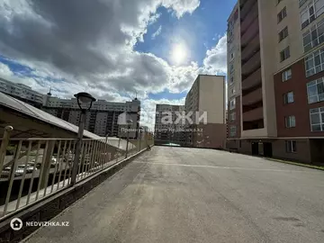 1-комнатная квартира, этаж 12 из 13, 35 м²