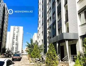 3-комнатная квартира, этаж 4 из 12, 71 м²