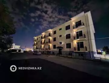 3-комнатная квартира, этаж 2 из 3, 151 м²