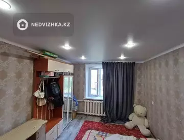 3-комнатная квартира, этаж 4 из 4, 67 м²