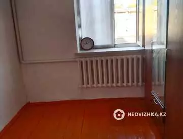 3-комнатная квартира, этаж 1 из 2, 80 м²