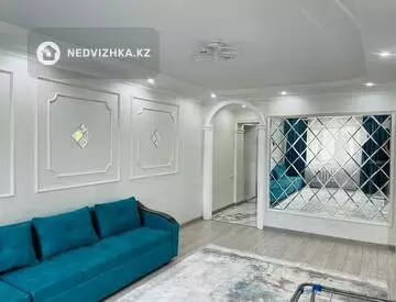 2-комнатная квартира, этаж 4 из 4, 39 м²