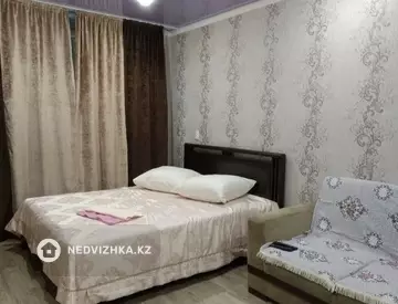 2-комнатная квартира, этаж 2 из 2, 46 м², посуточно