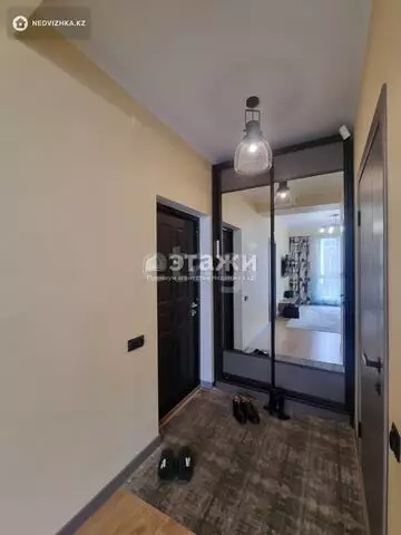 3-комнатная квартира, этаж 2 из 3, 80 м²